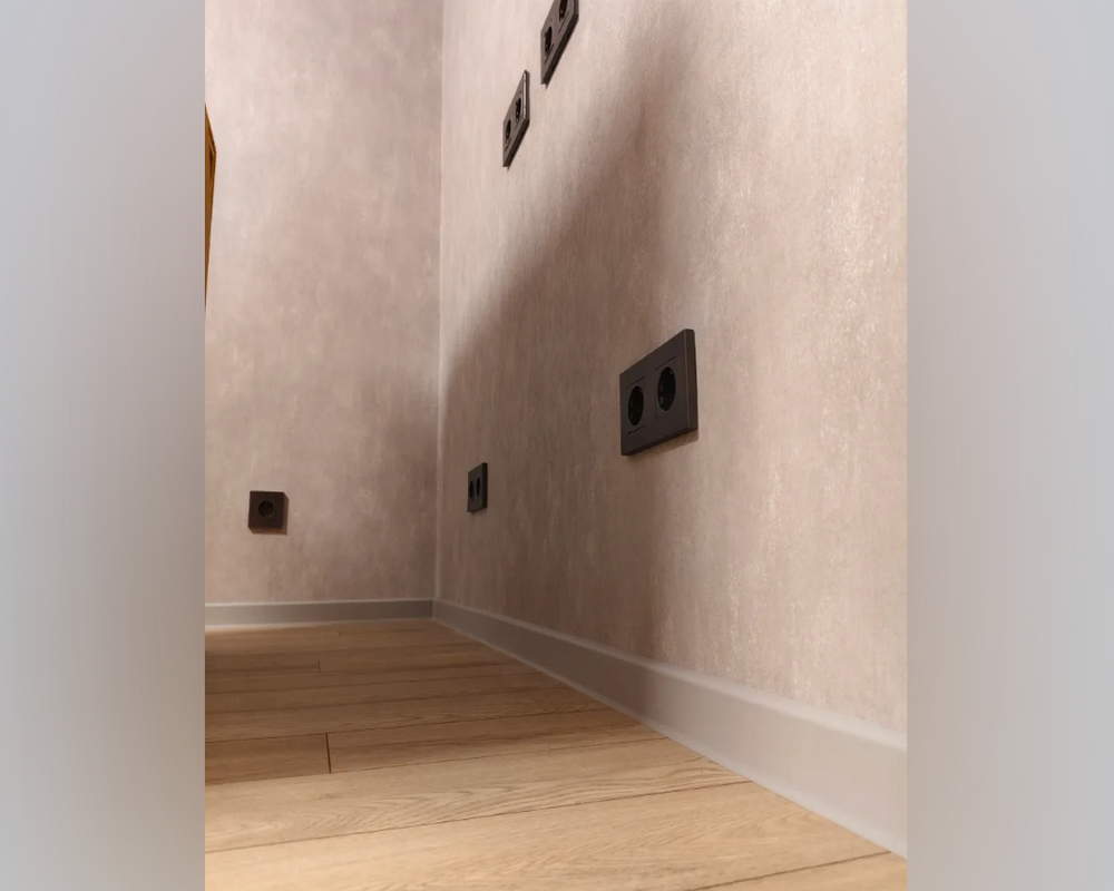 Плинтус ПВХ Волшебная палочка 70мм Home 2,2м 7021