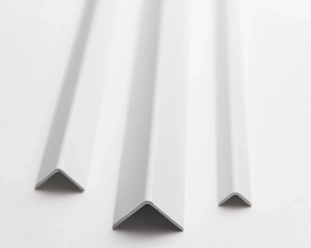 Угол декоративный 15х15 Уп 04-27.2700.516 Белый