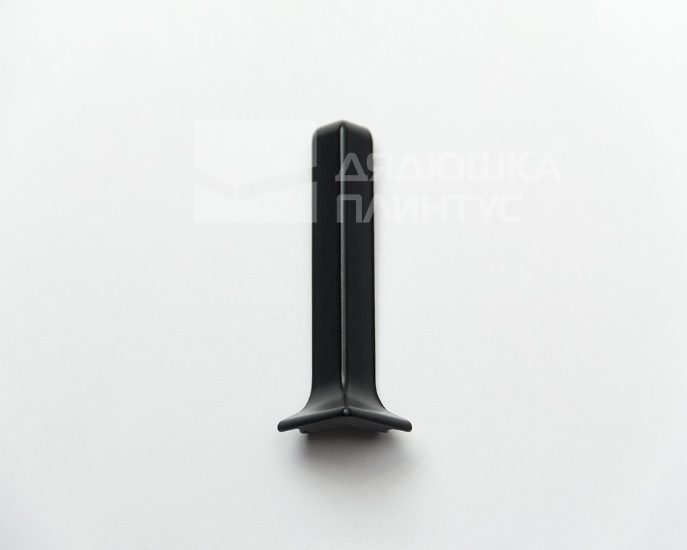 Угол наружный для плинтуса Волшебная палочка 60 мм Чёрный матовый