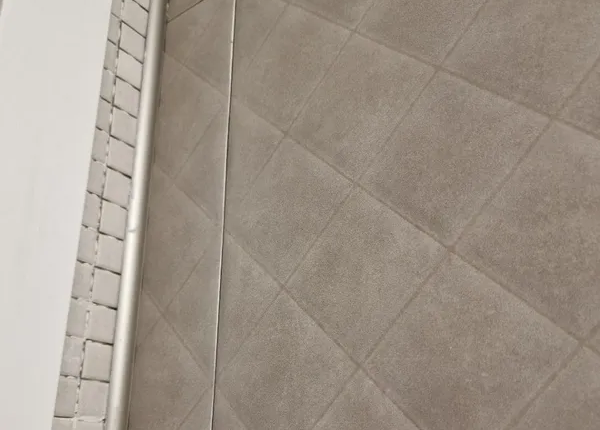 Профиль окантовочный ПК 06-12.2700.02л Золото