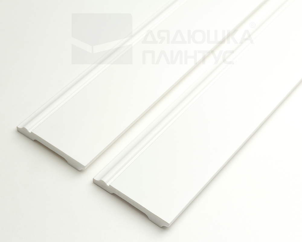 Плинтус из полистирола высокой плотности Волшебная палочка . 80мм 2м. RAL 9003. Окрашенная