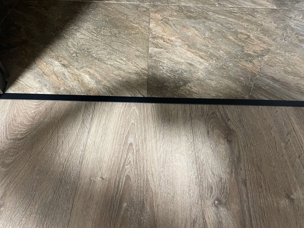 Порог для кварцвинила ЛС 10-1.2700.215 Черный