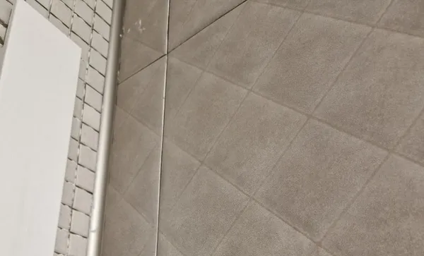 Профиль окантовочный ПК 06-1.2700.242л Шампань