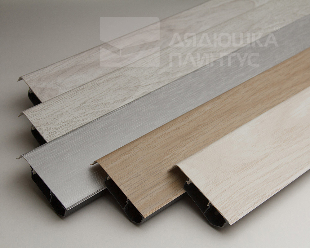 Плинтус ПВХ Волшебная палочка 70мм Home 2,2м 7003