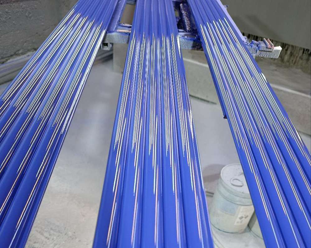 Стеновая панель HI WOOD белая. LV135 NP HI WOOD 120,0мм х 12,0мм х 2,7м. Окраска включена в стоимость