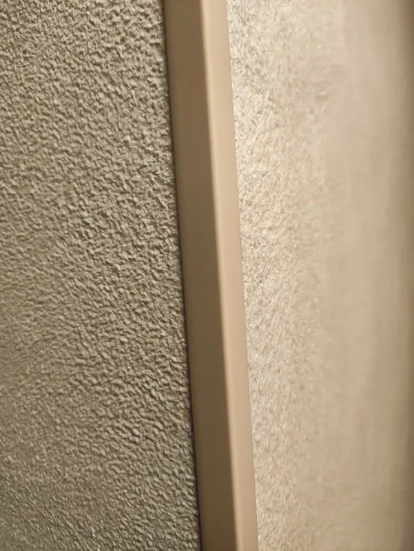 Угол ПВХ Деконика ИДЕАЛ 15*15 2,7м. 011-0 Светло-бежевый Глянцевый