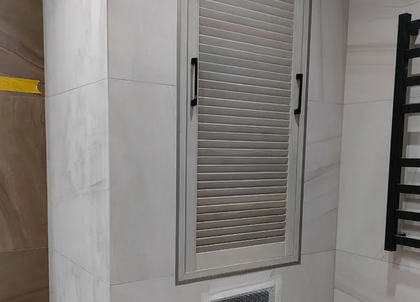 Угол декоративный Уп 04-27.2700.555 (15х15 мм)