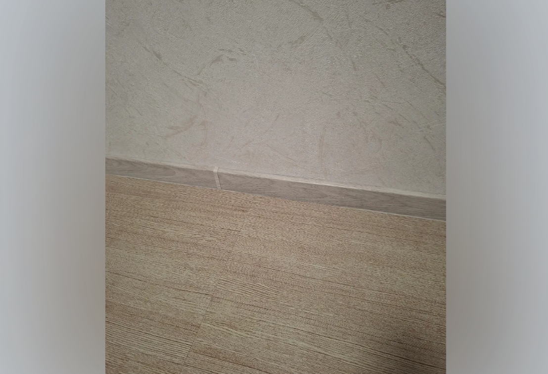 Плинтус ПВХ Волшебная палочка 70мм Home 2,2м 7030