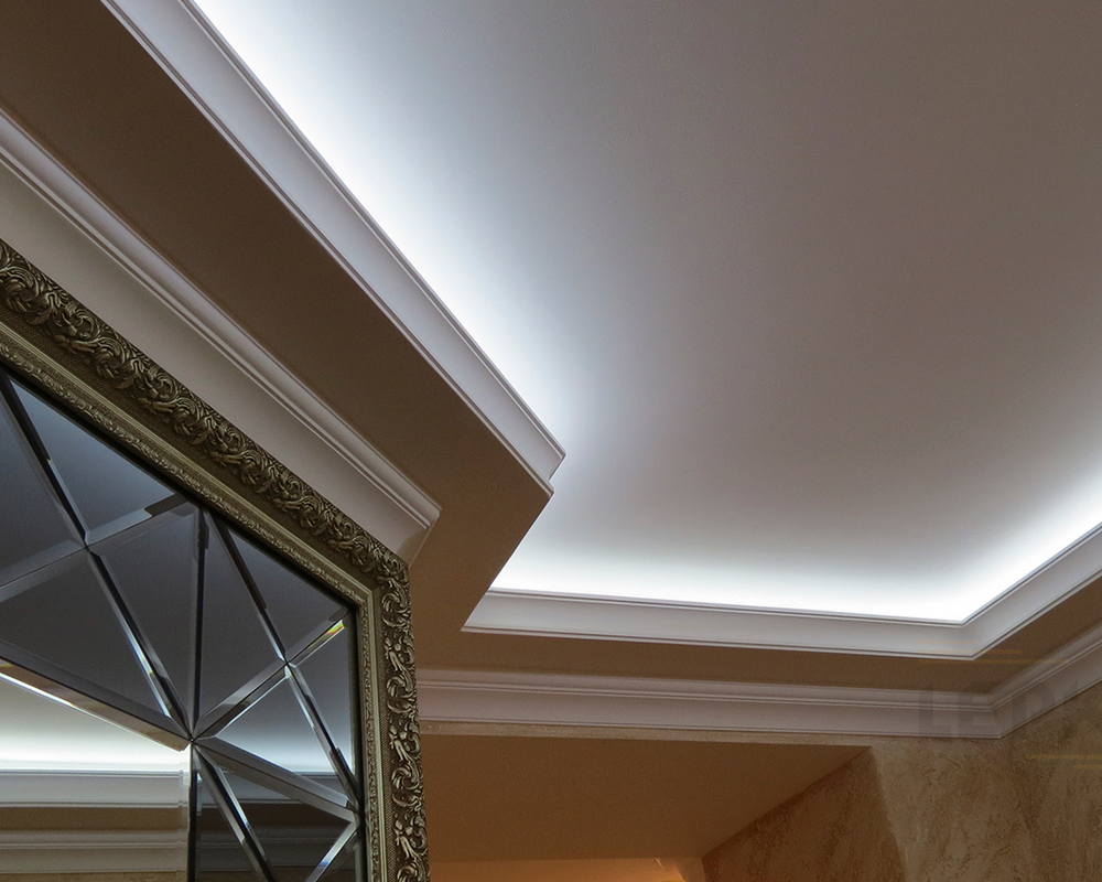 Карниз потолочный из полистирола высокой плотностиNMC IL3 50*32,5*2000 Белый под покраску