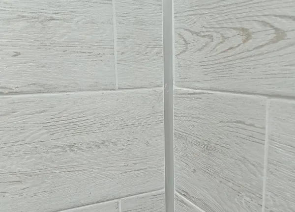 Профиль окантовочный ПК 06-1.2700.242л Шампань